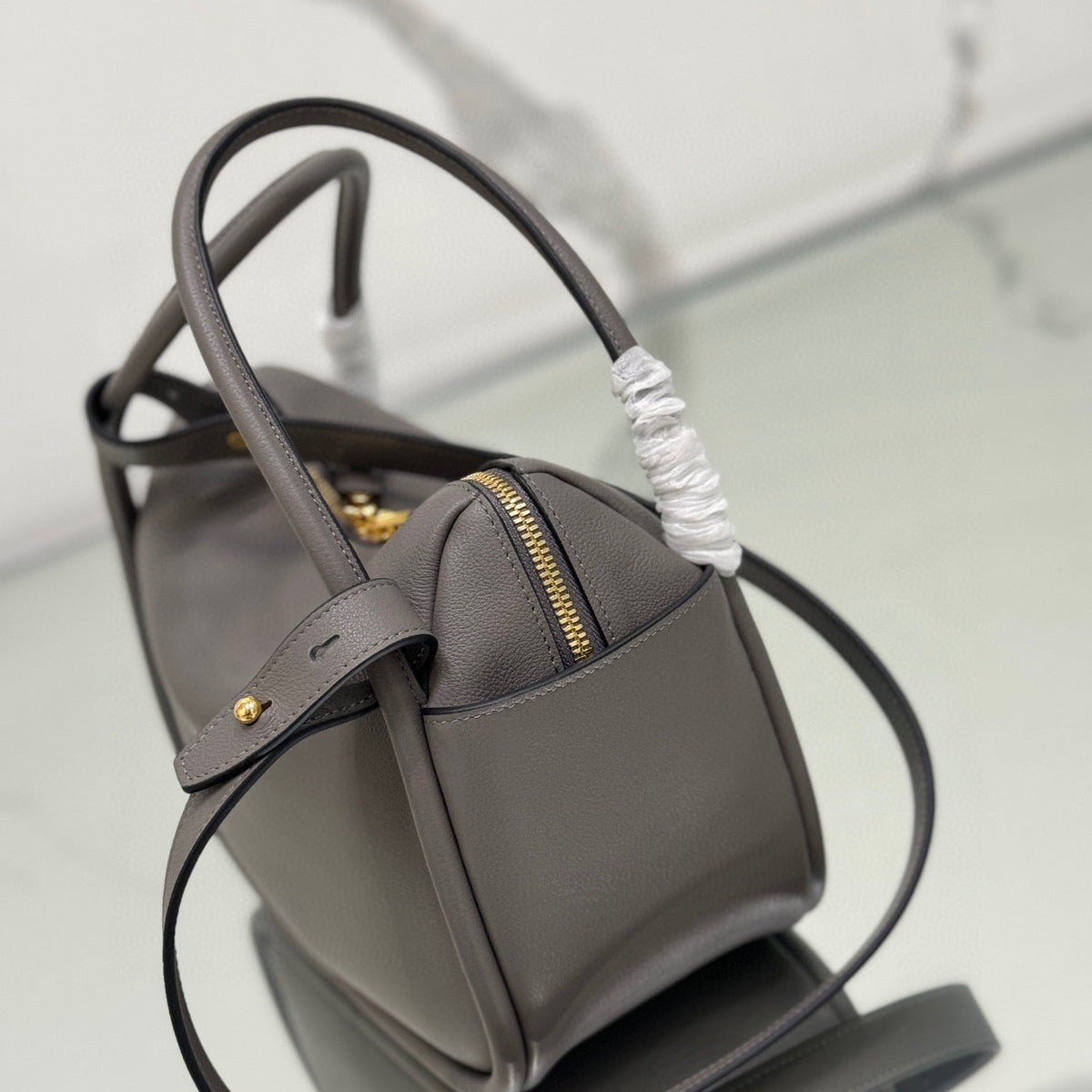 PD LEATHER HANDBAG