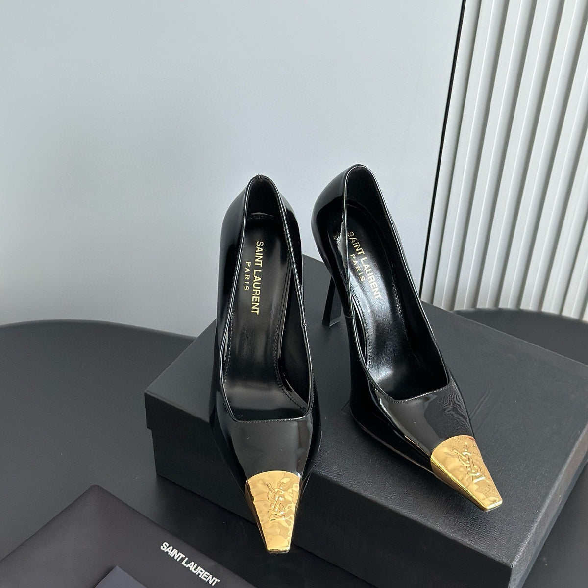 SL HEELS
