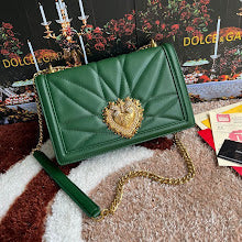 new-luxury-designer-bags-nm6821