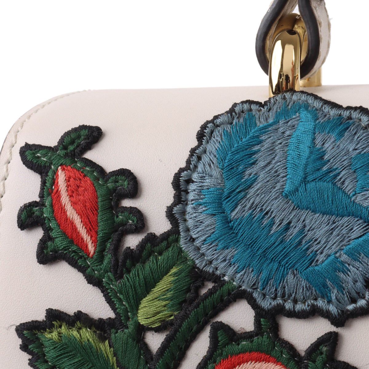 Gucci White Smooth Calfskin Leather Floral Embroidered Medium Sylvie Top Handle Bag