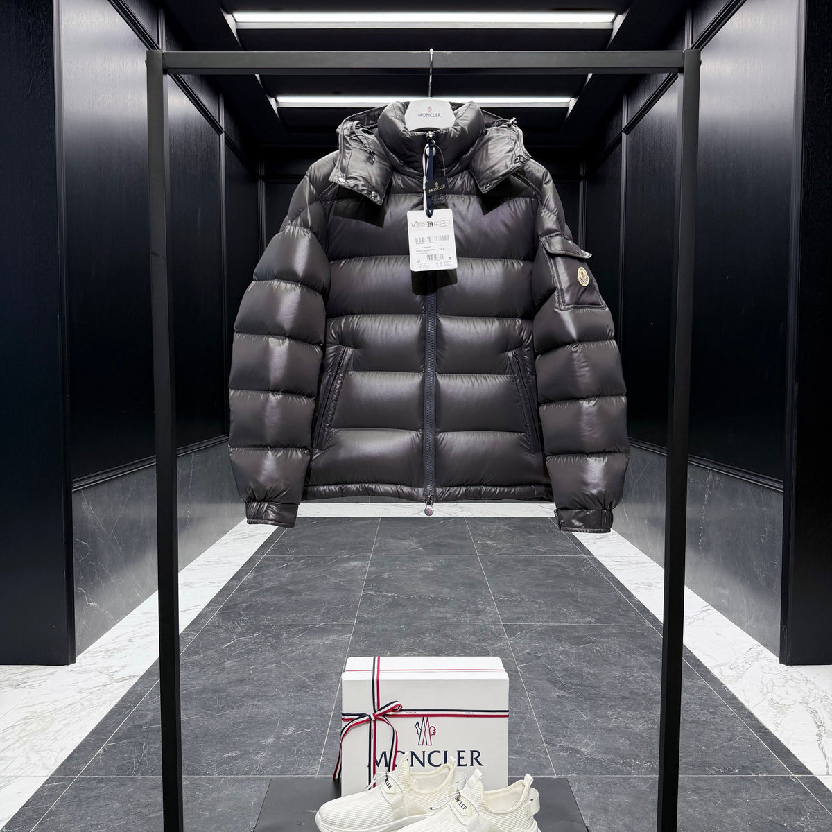 MONC MAYA JACKET