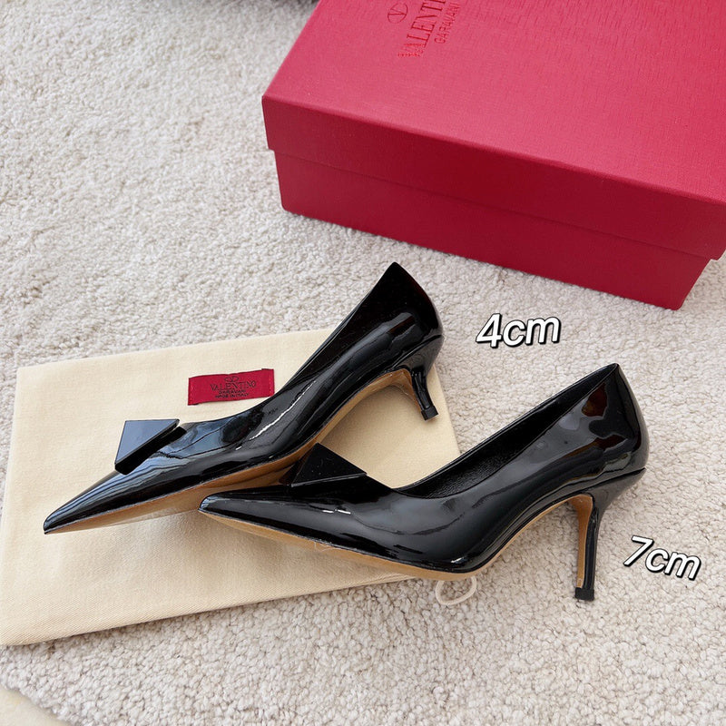Valentino GARAVANI Luxury Shoes