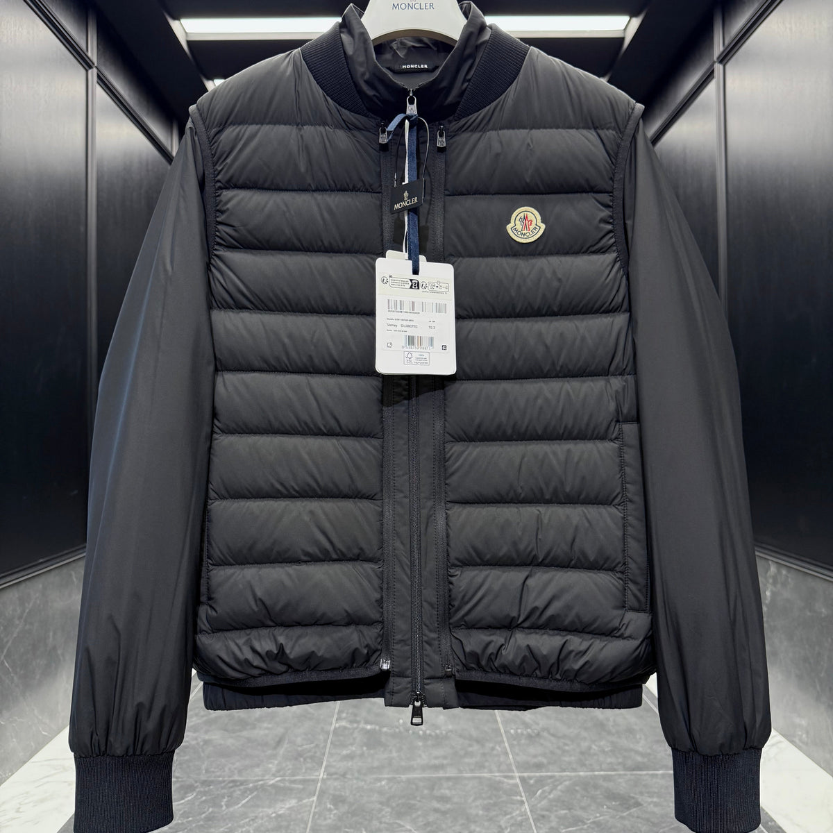 MONC VERNEY JACKET