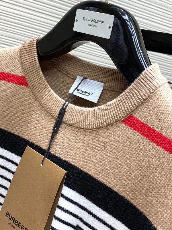 Burberry Luxury Clothes