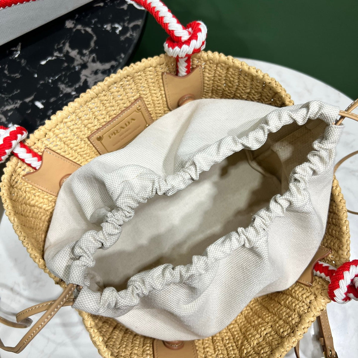 PD RAFFIA CROCHET BAG