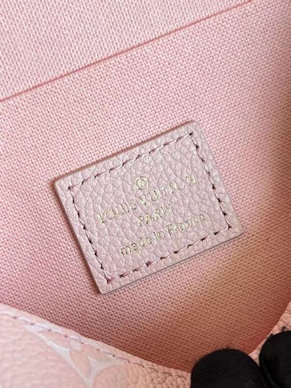 LOV2 Bags - Luxurious Bags  609