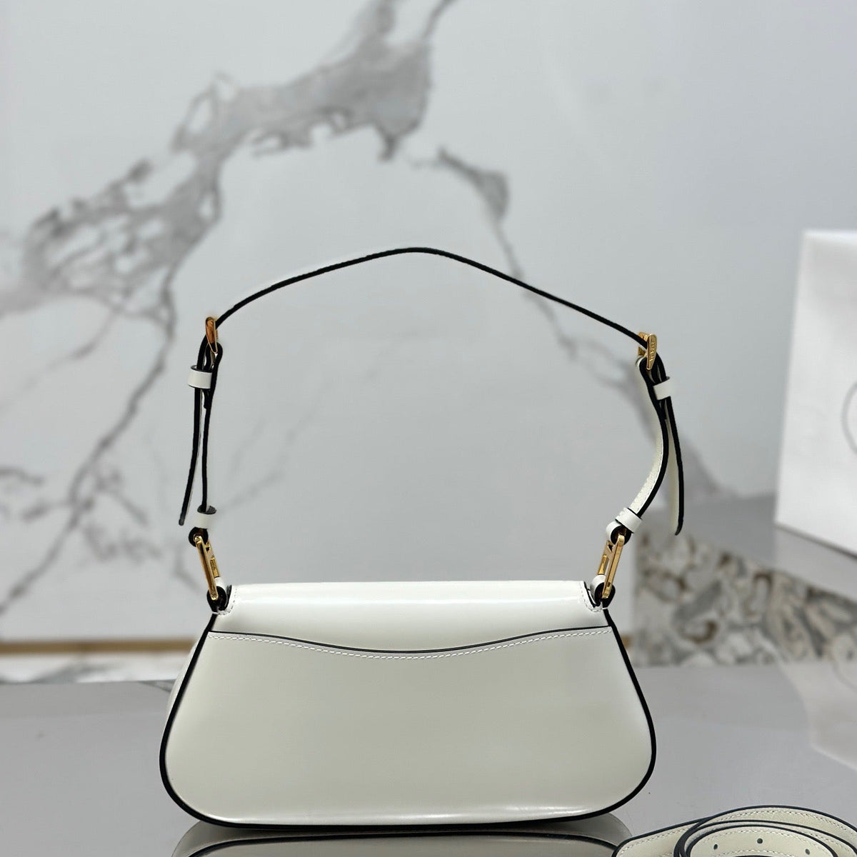 PD SHOULDER BAG
