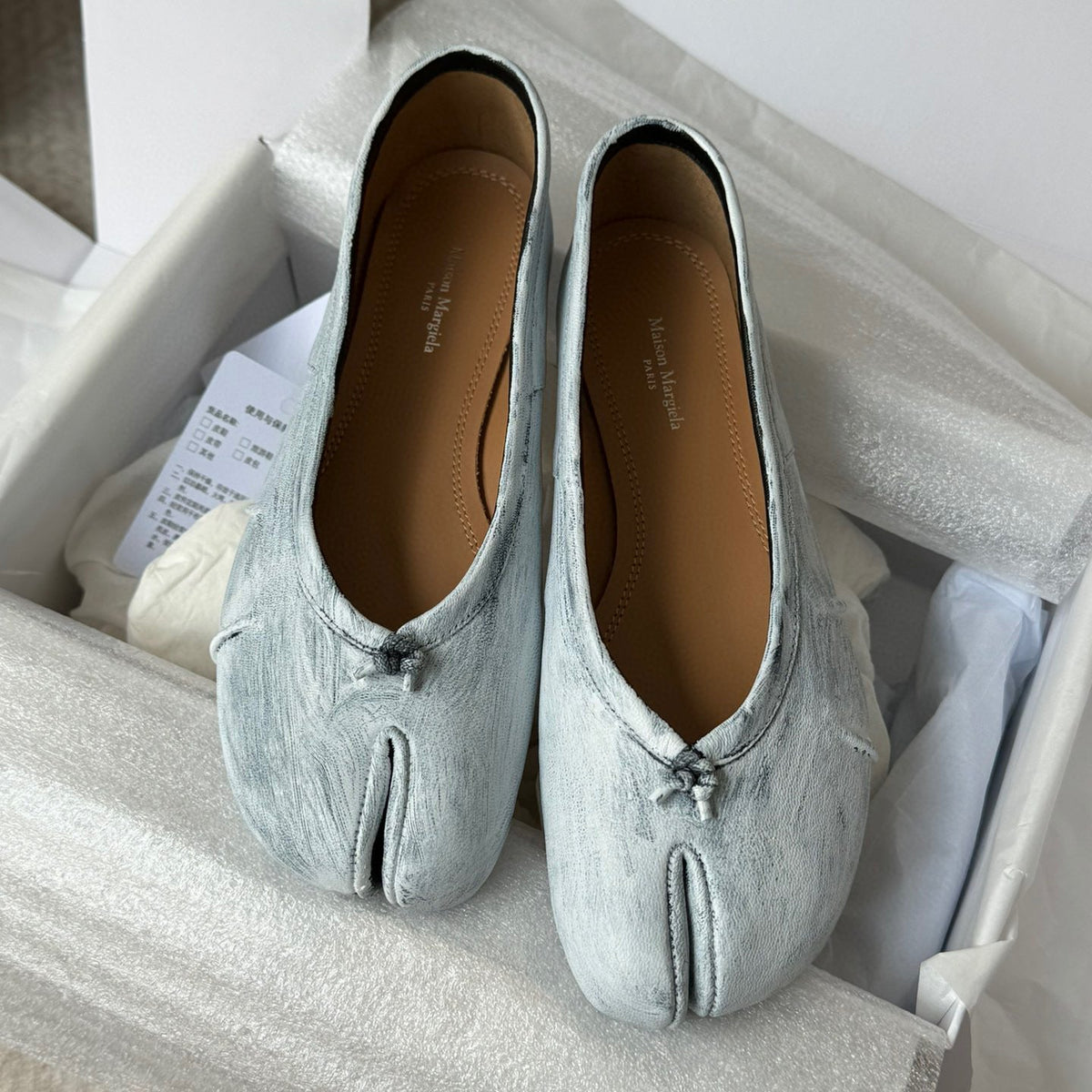 MAISON M TABI BALLET FLATS