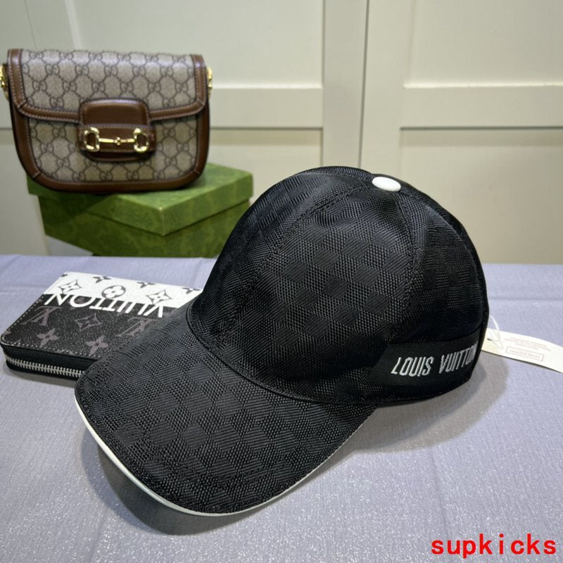 Louis Vuitton Luxury Cap
