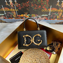 new-luxury-designer-bags-nm6870