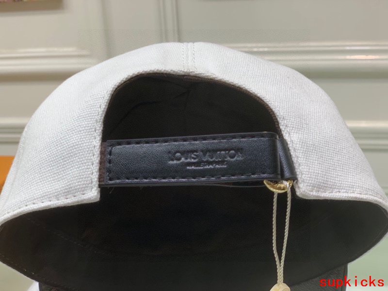Louis Vuitton Luxury Cap