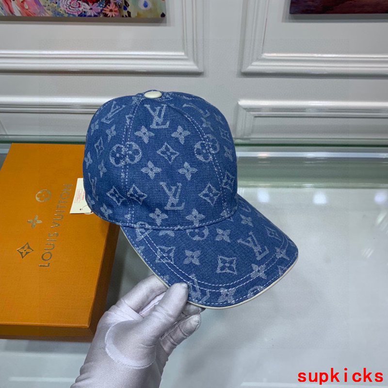 Louis Vuitton Luxury Cap