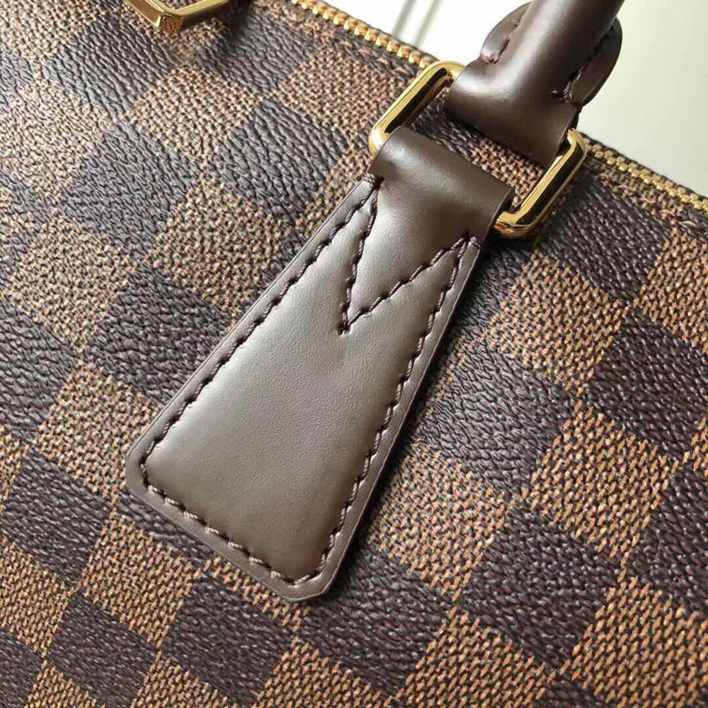 I W Fashion Lu-Vi bags - 17897