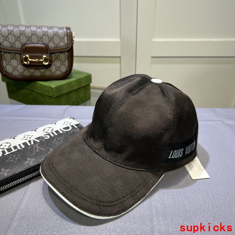 Louis Vuitton Luxury Cap