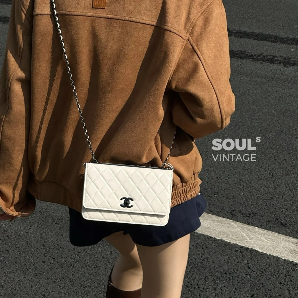 CC WALLET ON CHAIN WHITE LAMBSKIN 19CM