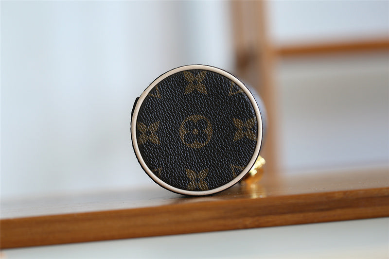 I W Fashion Lu-Vi bags - 9387