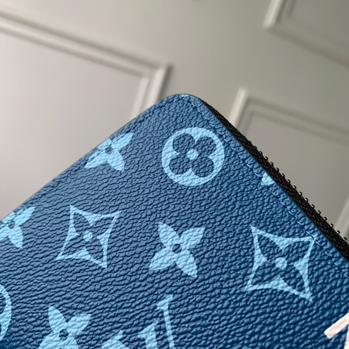 LOU WALLET