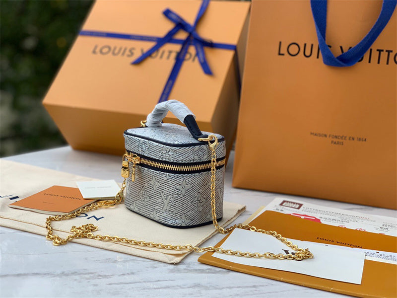 PHA - LOV Bags - 580