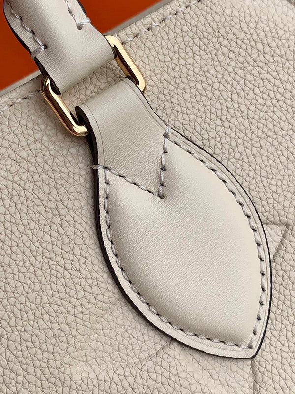 I W Fashion Lu-Vi bags - 17776