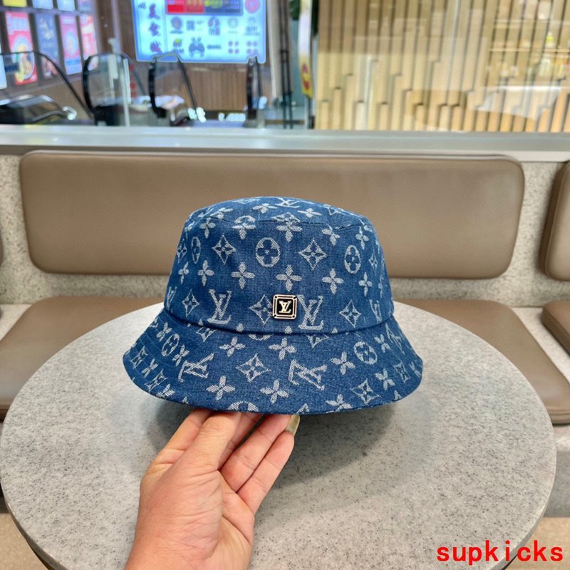 Louis Vuitton Luxury Cap