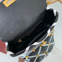 new-luxury-designer-bags-nm2510