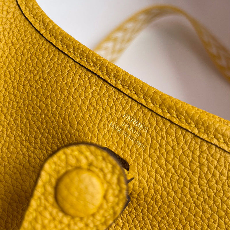 PHA - HMS Bags - 1651