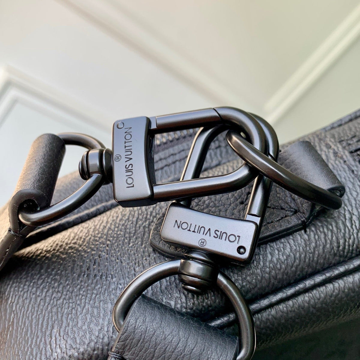 LOU NIL BAG