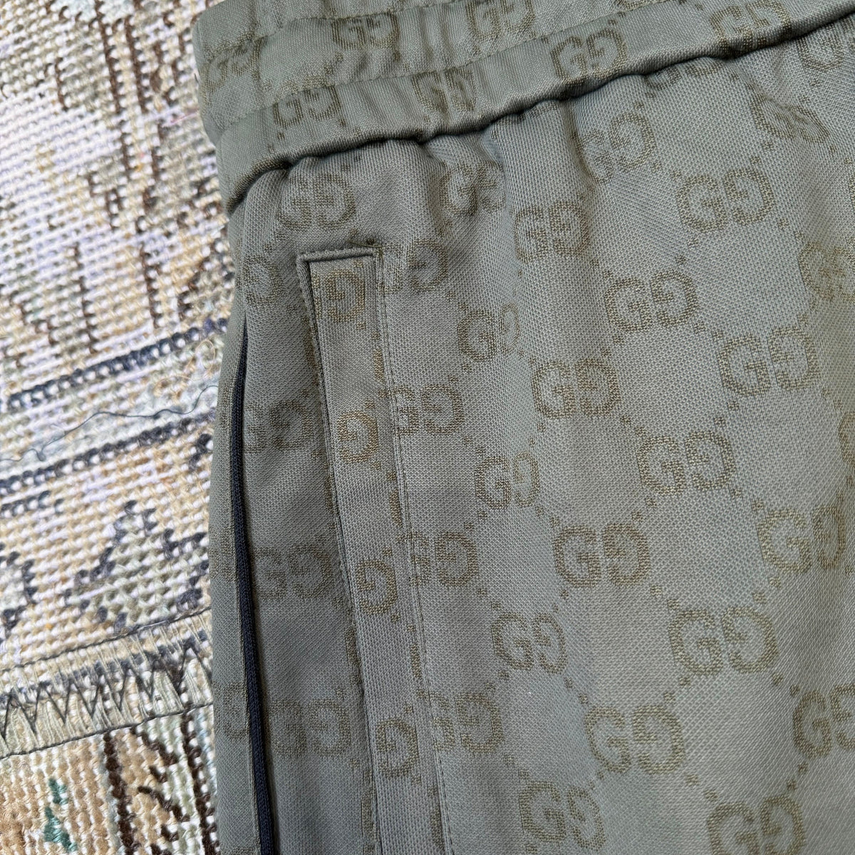 GG SHORTS
