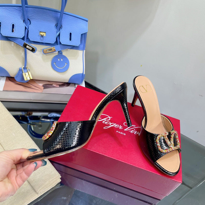 Valentino GARAVANI Luxury Shoes