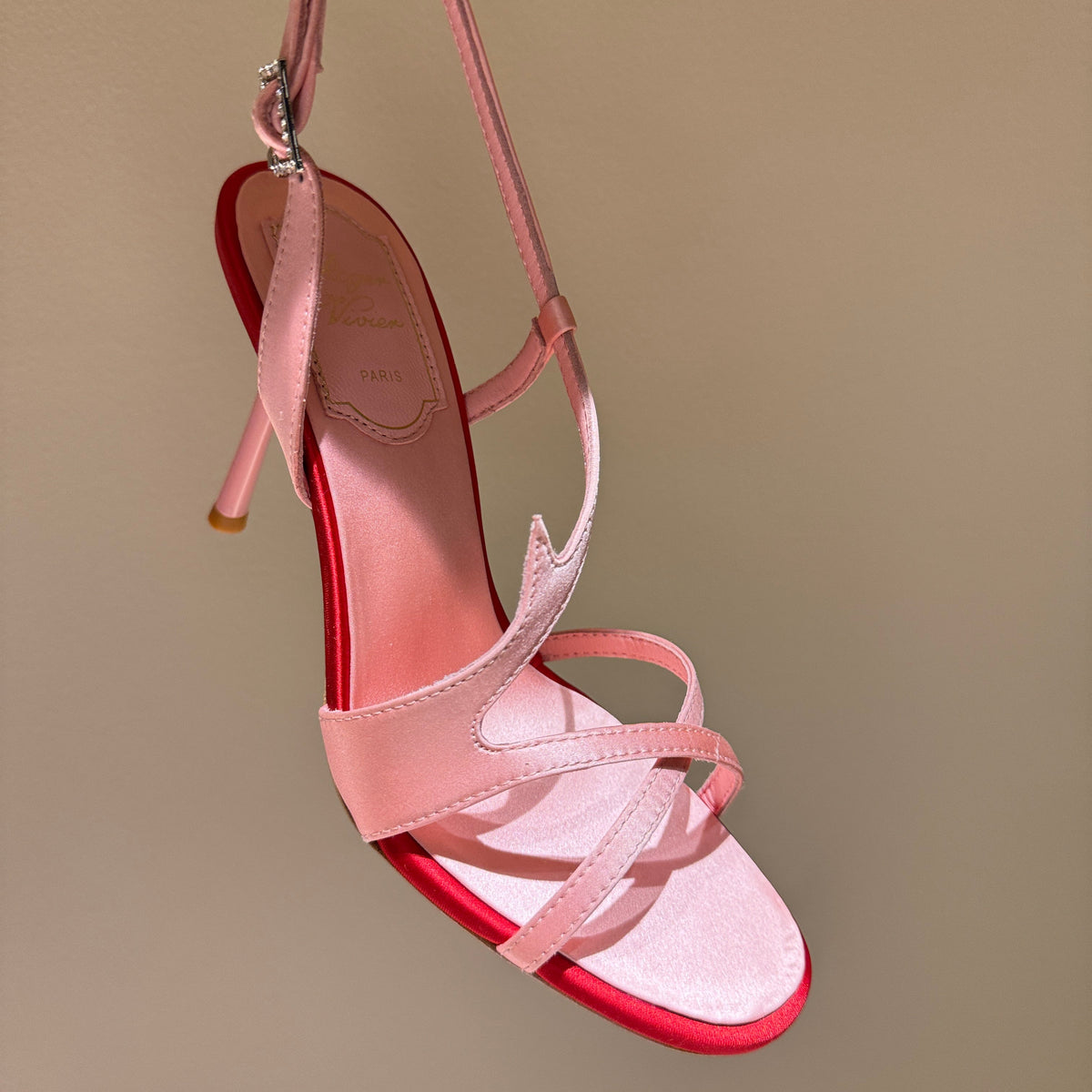 ROGER V HEELS