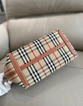 new-luxury-designer-bags-nm5660