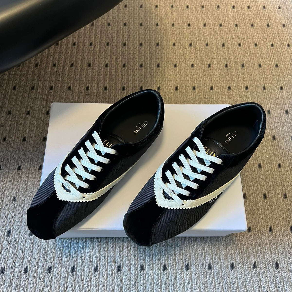CEL FLAT SNEAKERS