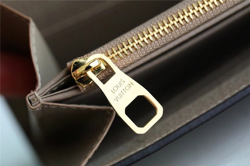 I W Fashion Lu-Vi bags - 8928