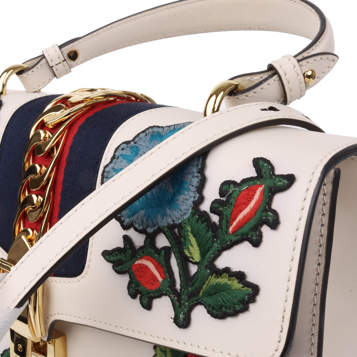 Gucci White Smooth Calfskin Leather Floral Embroidered Medium Sylvie Top Handle Bag