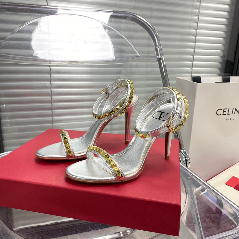 Valentino GARAVANI Luxury Shoes