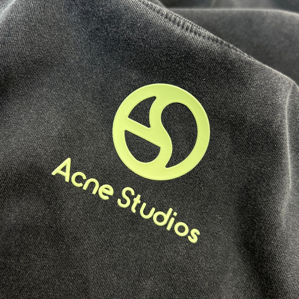ACNE T-SHIRT