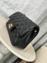 new-luxury-designer-bags-nm6095