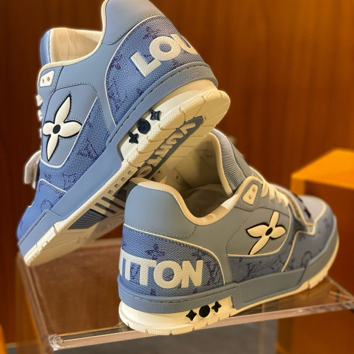 LOU TRAINERS