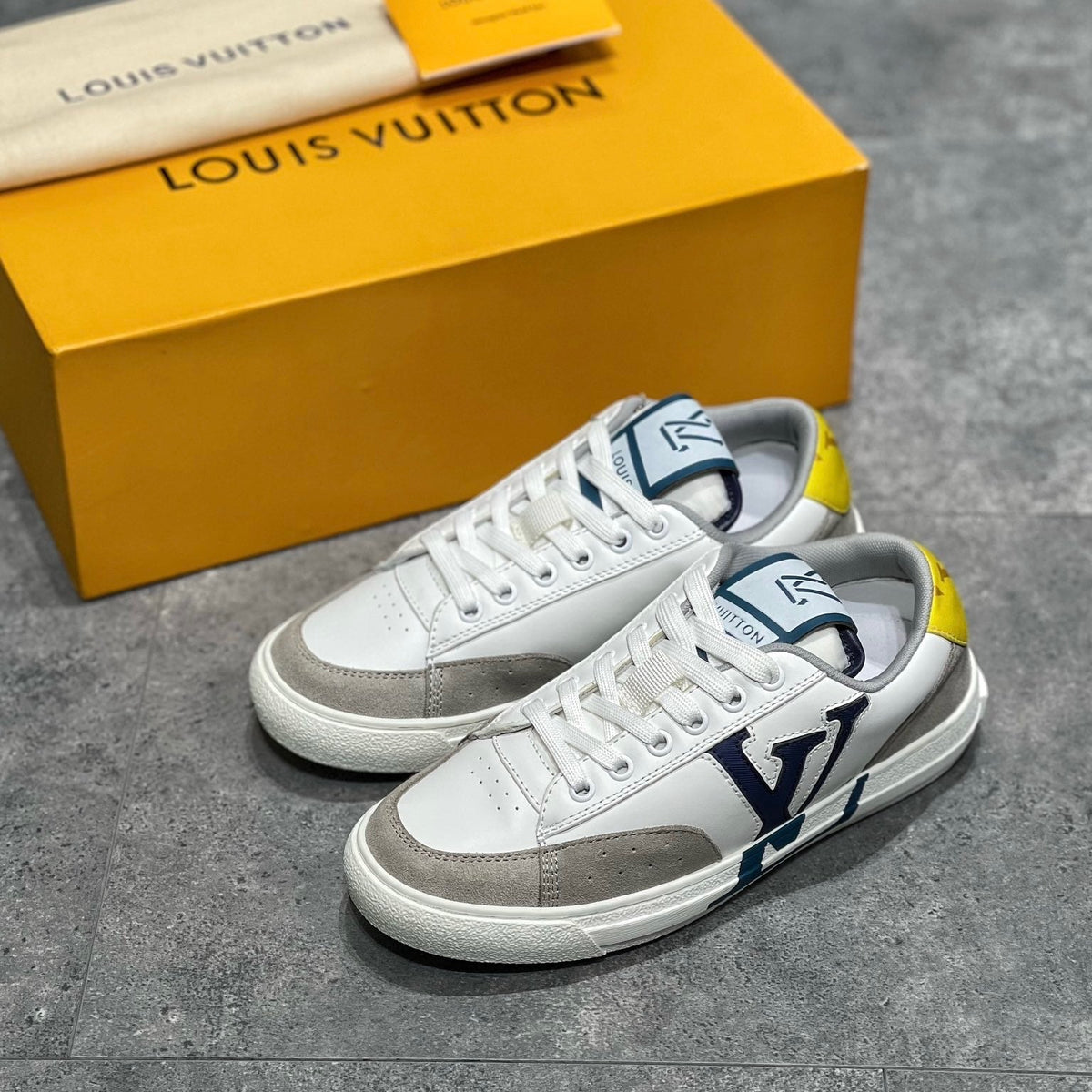 LOU TRAINERS