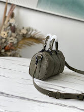 new-designer-premium-bags-nm5310