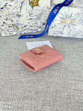 new-luxury-designer-bags-nm7570