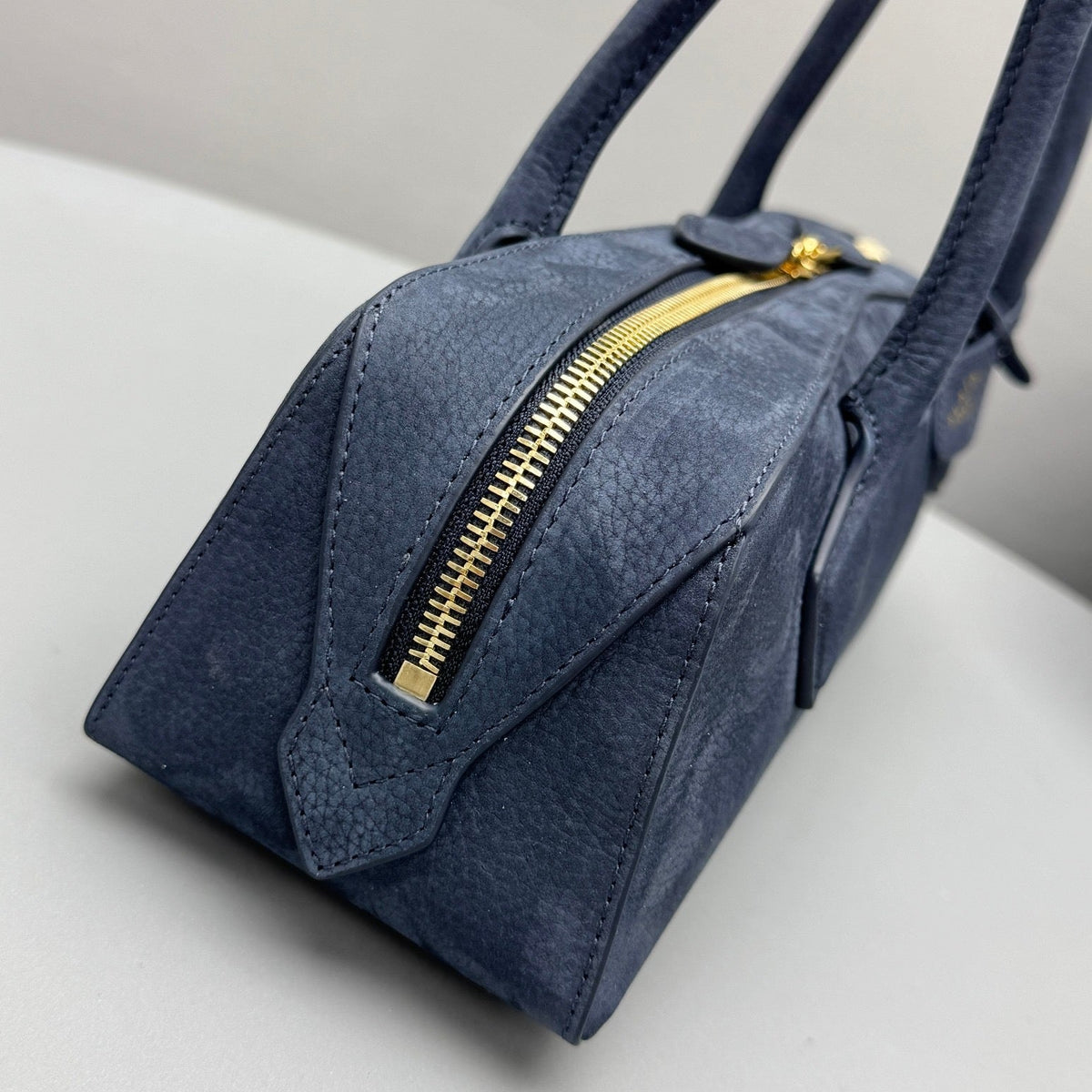 ALAIA LE TECKEL MEDIUM BAG