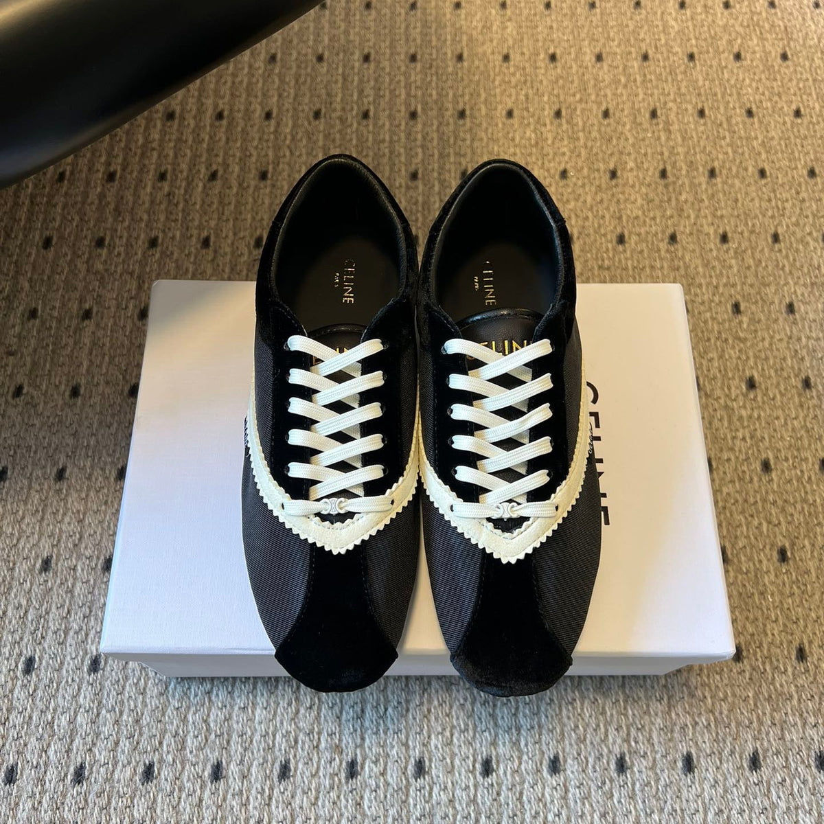 CEL FLAT SNEAKERS