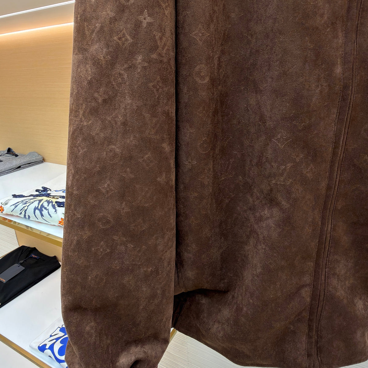 LOU JACKET