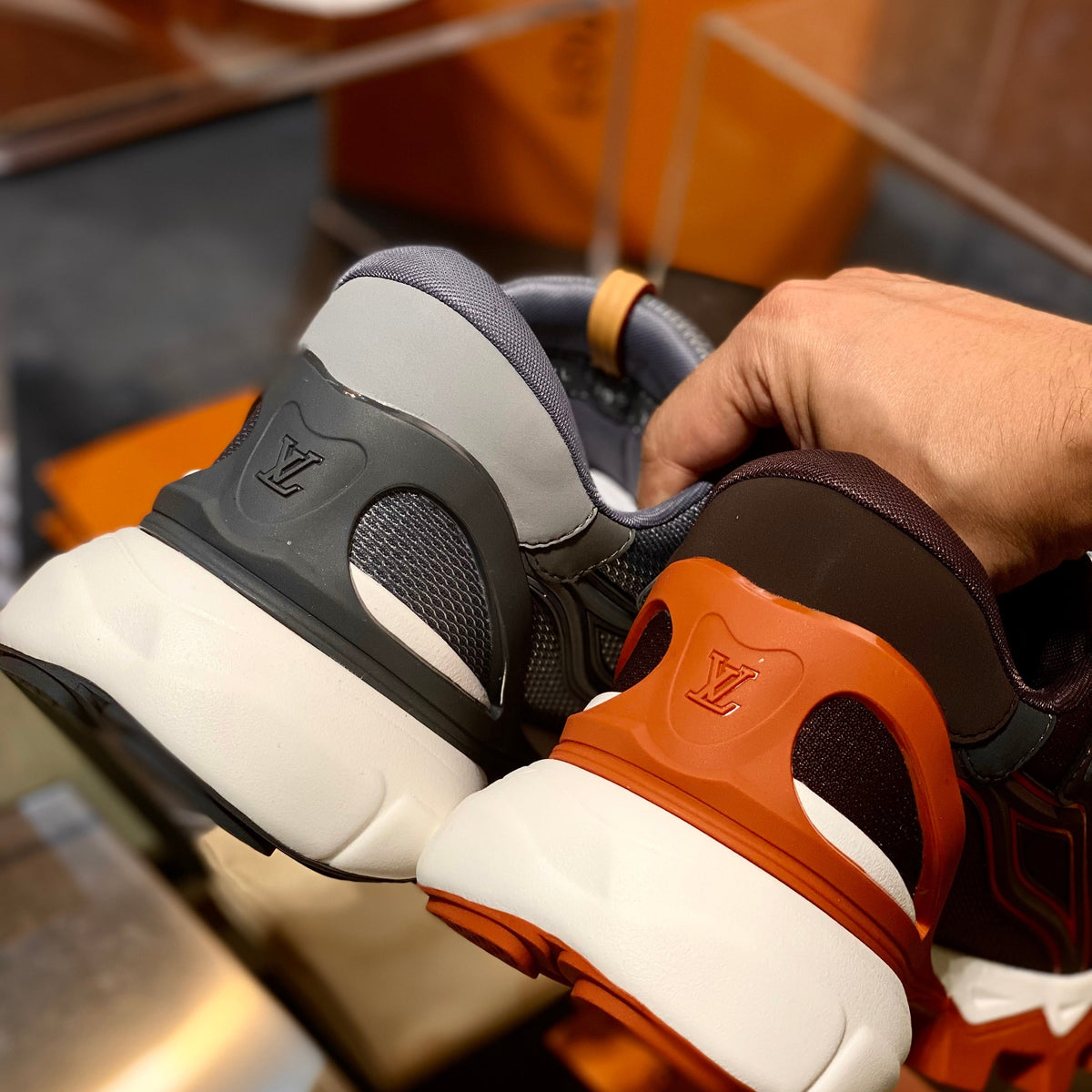 LOU SUMMIT SNEAKERS
