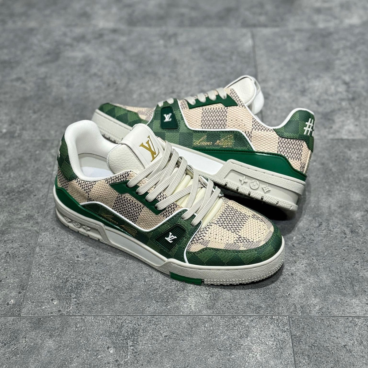 LOU TRAINERS