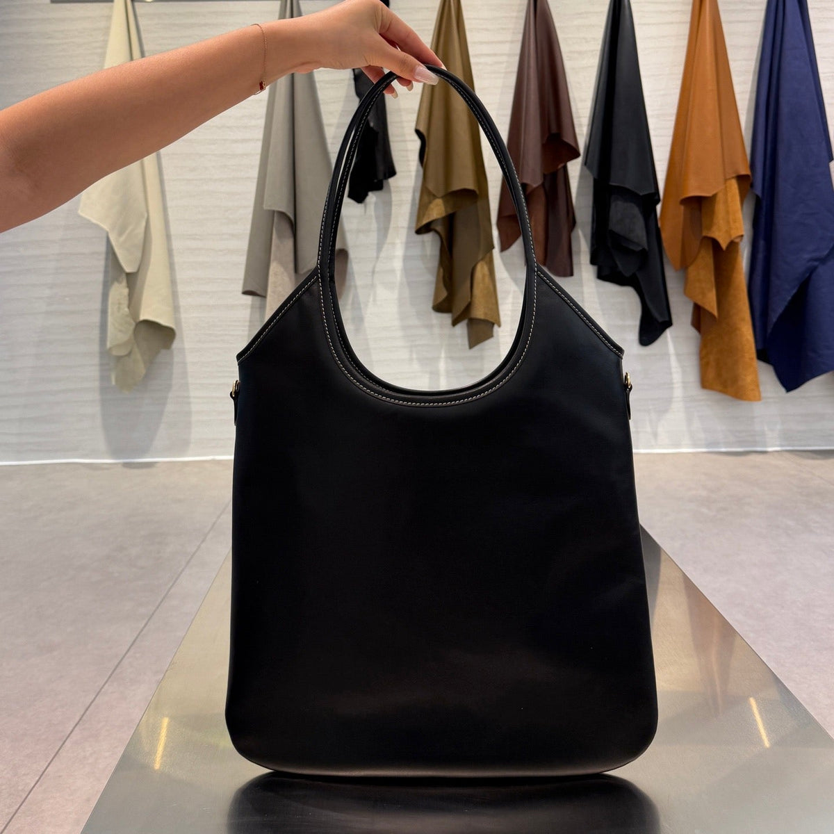 MIU M IVY LEATHER BAG