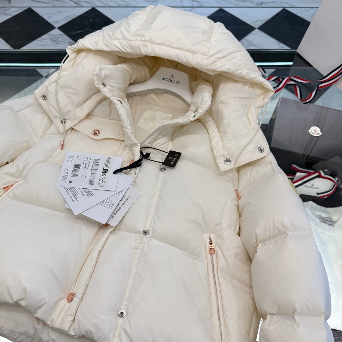 MONC EREA JACKET