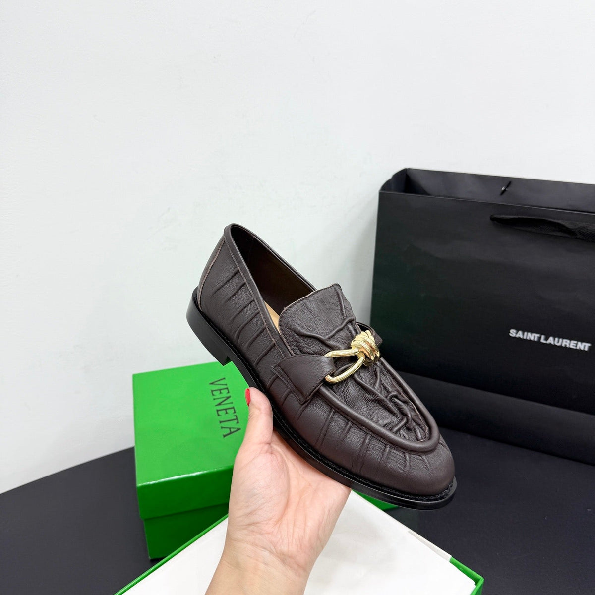 BOTT V LOAFERS