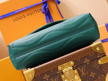 new-luxury-designer-bags-nm5258